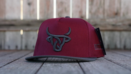 GORRA LOST CALF Maroon/Grey Flat