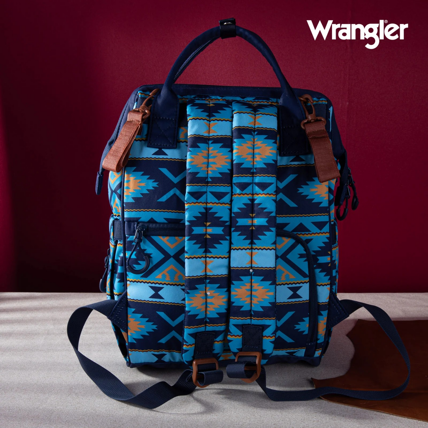 PAÑALERA WRANGLER Aztec Printed Callie Backpack - Navy WG2204-9110NY